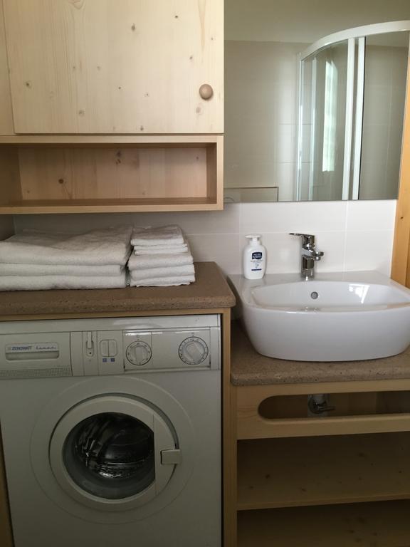 Ciasa Sot Croze Apartment Pozza di Fassa Bagian luar foto